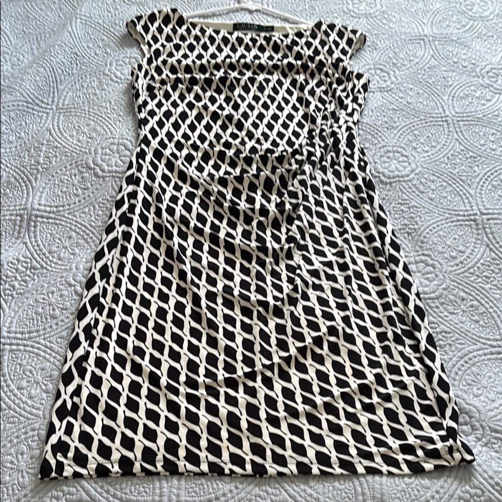 Elegant Black and White Patterned Dress
